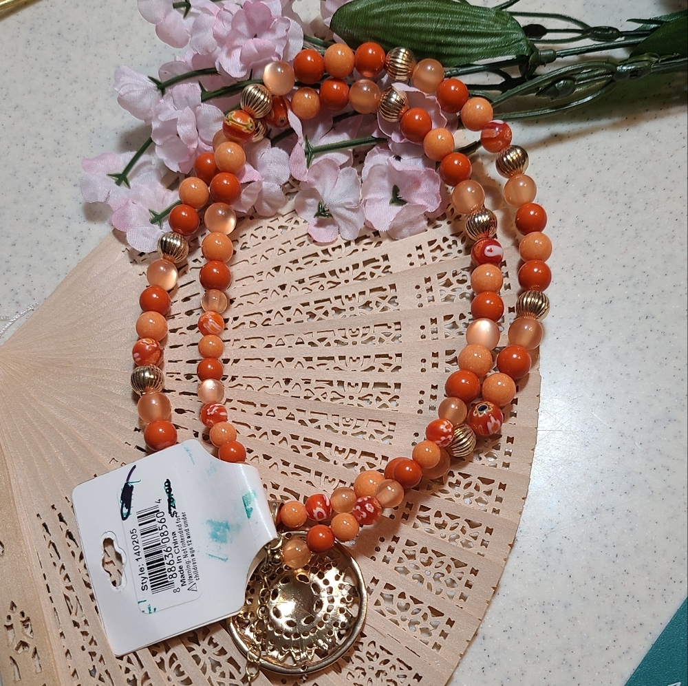 Ladies Vintage Ashley cooper necklace